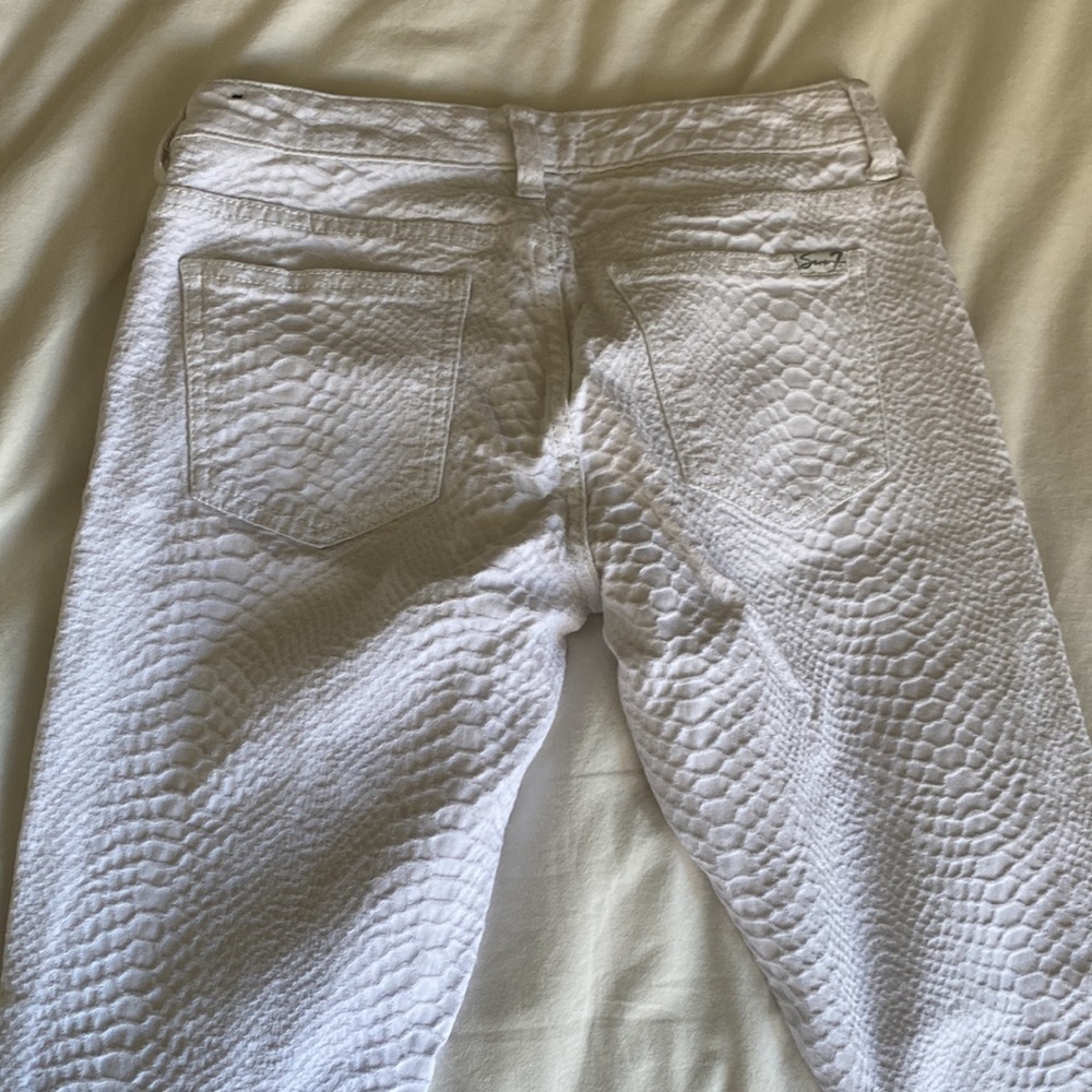 Seven7 White Textured Skinny Jeans - Picture 7 of 7